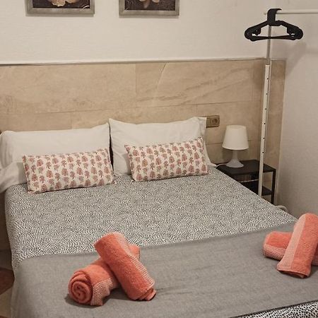 Acogedor Apartamento ¡A 10 Minutos Del Centro De Malaga! Apartman Kültér fotó