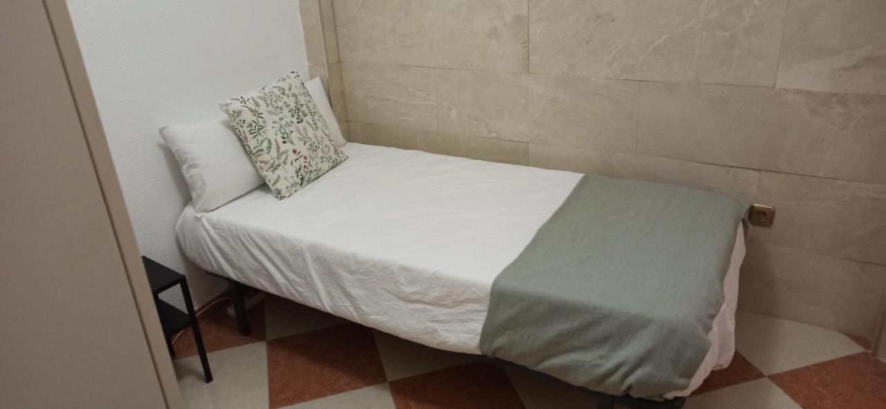 Acogedor Apartamento ¡A 10 Minutos Del Centro De Malaga! Apartman Kültér fotó